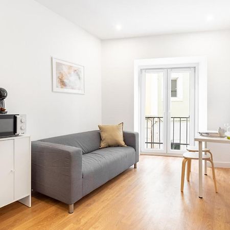 Altido Elegant Apartments Moments From Carmo Convent, In Bairro Alto Lisbon Bagian luar foto