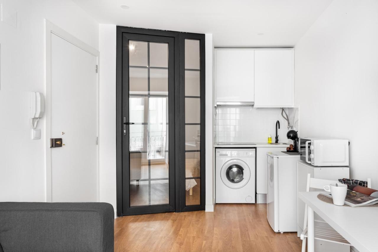 Altido Elegant Apartments Moments From Carmo Convent, In Bairro Alto Lisbon Bagian luar foto