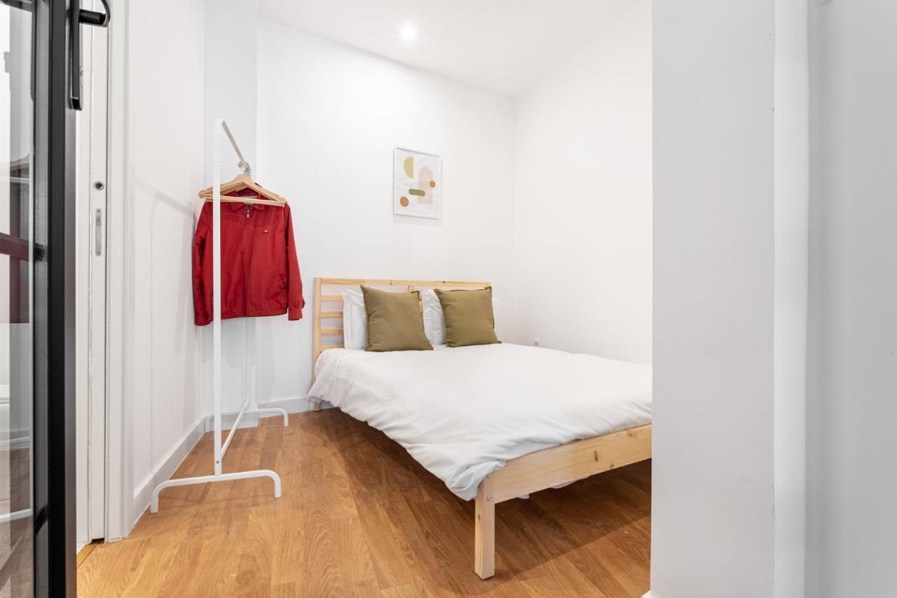 Altido Elegant Apartments Moments From Carmo Convent, In Bairro Alto Lisbon Bagian luar foto