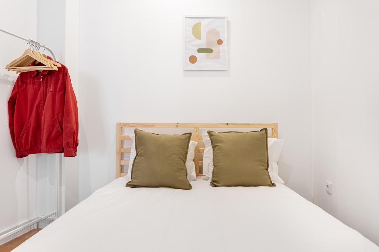 Altido Elegant Apartments Moments From Carmo Convent, In Bairro Alto Lisbon Bagian luar foto